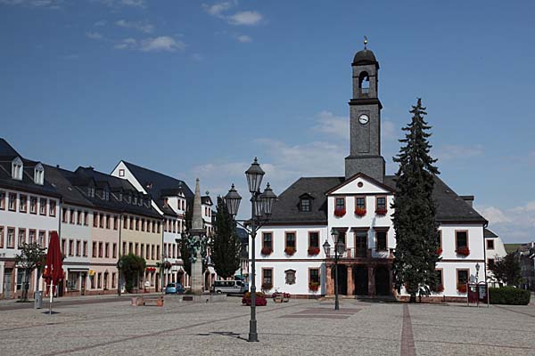 Rochlitz - Rathaus und Marktplatz