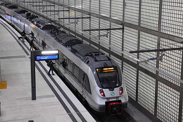 CTL - Citytunnel Leipzig der S-Bahn-Mitteldeutschland - Station Leipzig-Wilhelm-Leuschner-Platz