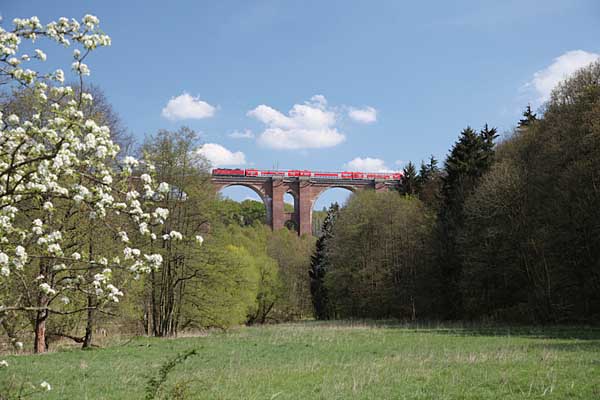 Elstertalbrücke bei Jocketa