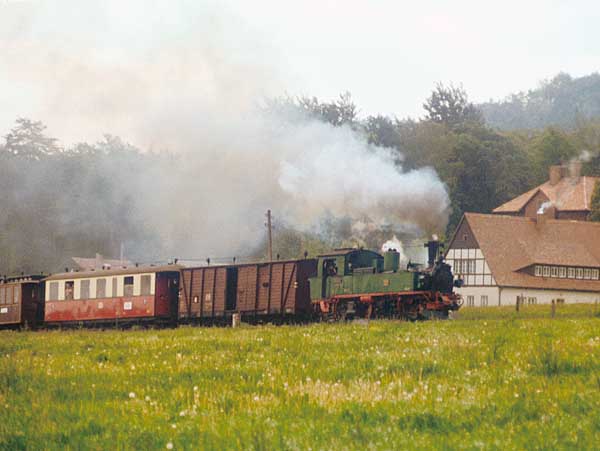 Museumszug mit IVK unterwegs in Richtung Jonsdorf